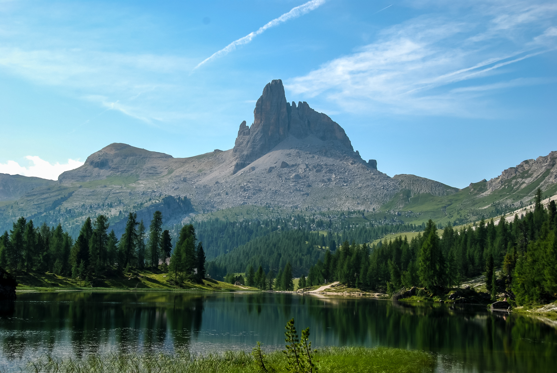 Trekking wokół Croda da Lago | Lago de Federa | Dolomity