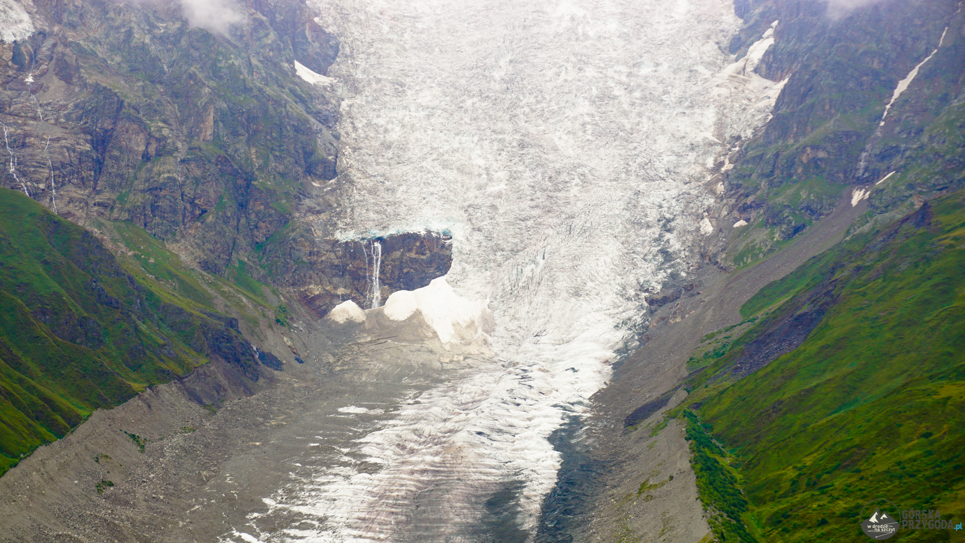 Mestia Uszguli Adishi Glacier